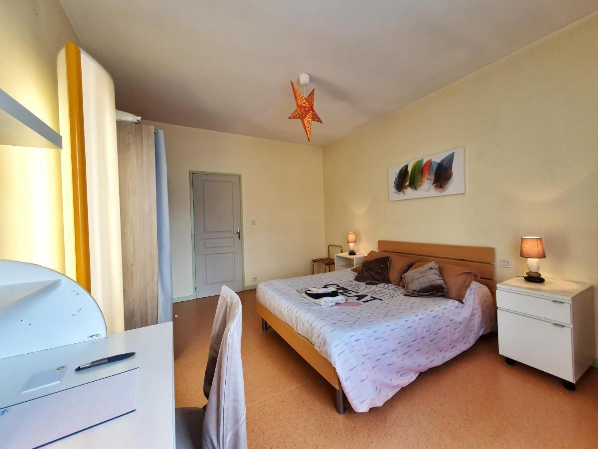 La Taniere Du Corsaire -16 Pers Homestay