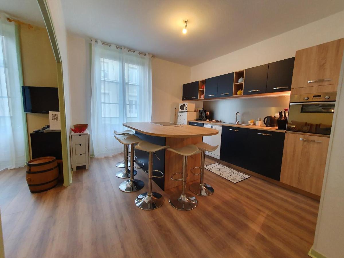 Homestay La Taniere Du Corsaire -16 Pers Redon